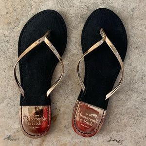 Abercrombie & Fitch Flip Flops
